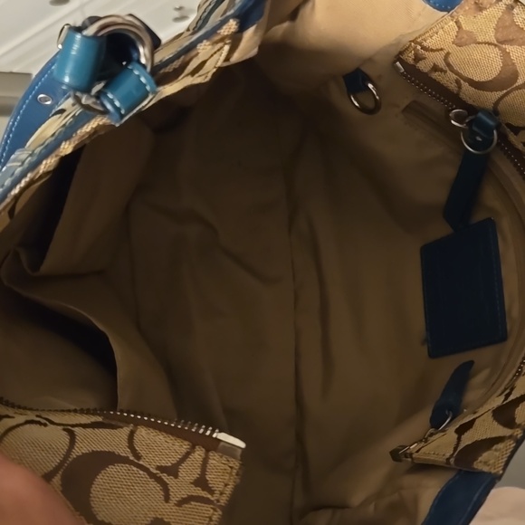 Authentic Coach Purse - Picture 3 of 3